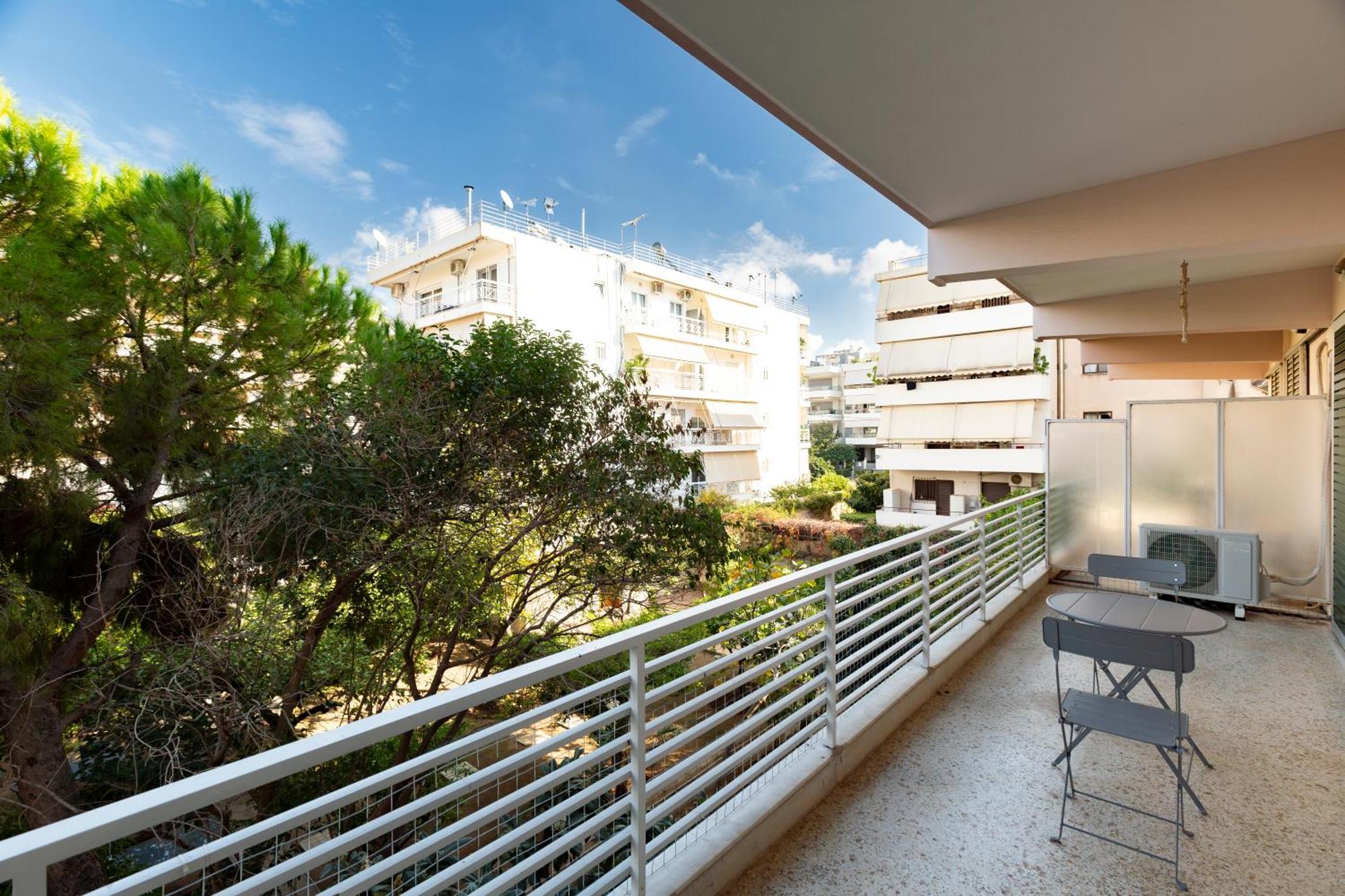 Апартаменты The Glyfada Hideaway Афины Экстерьер фото